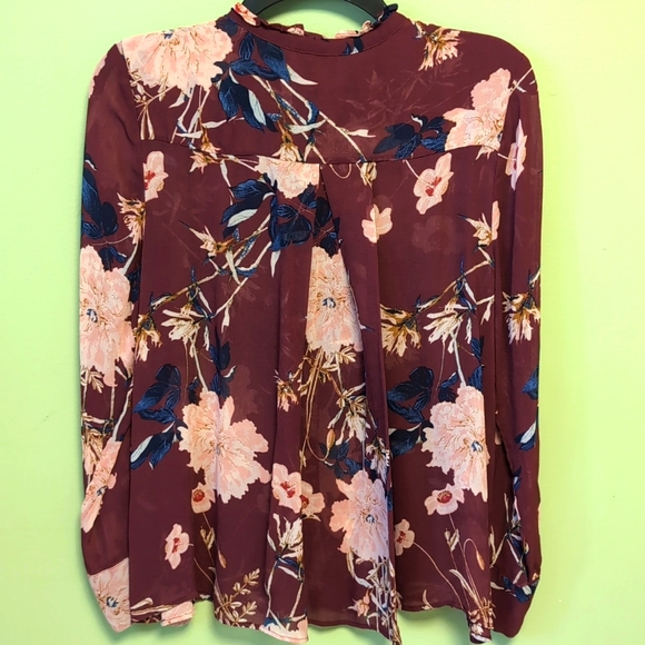 Lucky Brand Button Down Floral Blouse - Picture 5 of 8